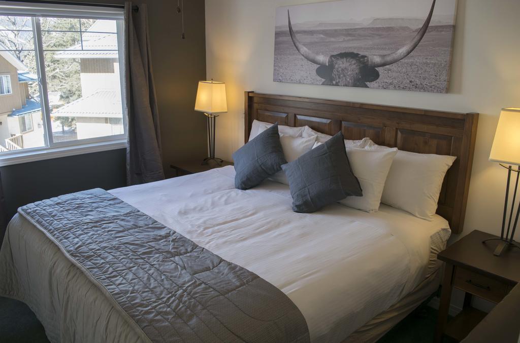 Banff Boundary Lodge Canmore Eksteriør billede