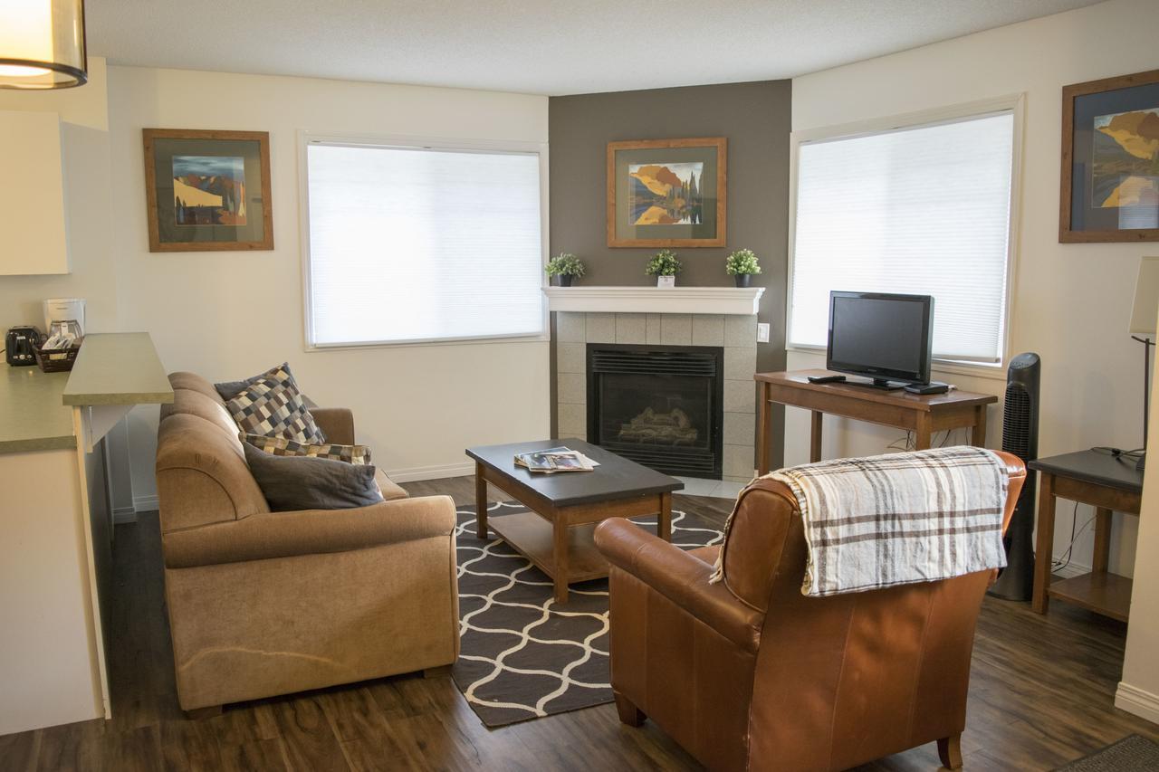 Banff Boundary Lodge Canmore Eksteriør billede