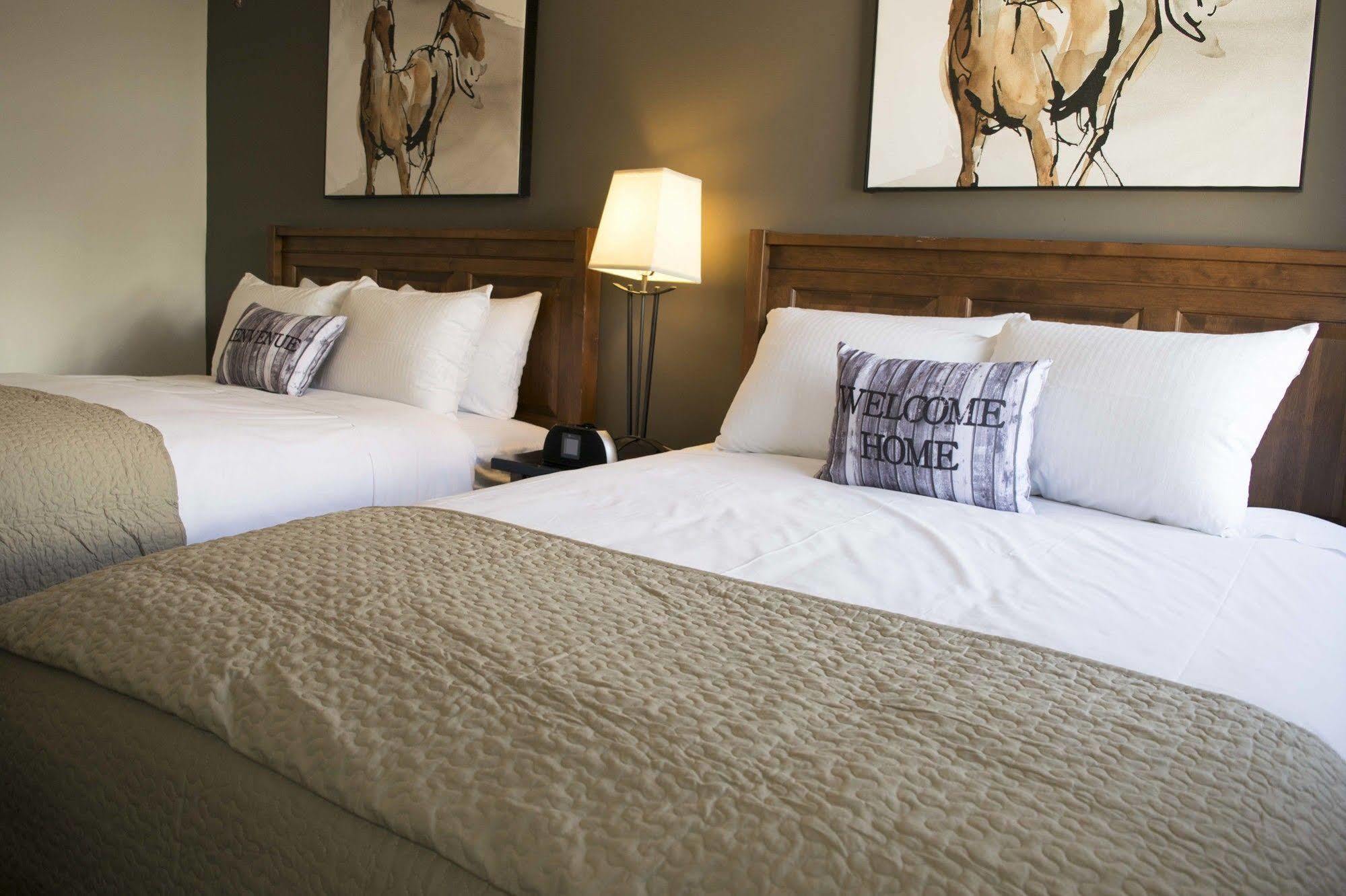 Banff Boundary Lodge Canmore Eksteriør billede